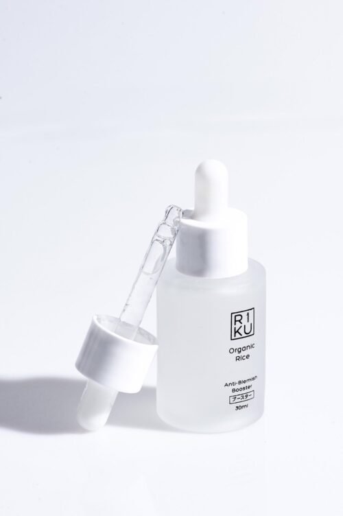 RIKU Organic Rice Anti-Blemish Booster 30g.