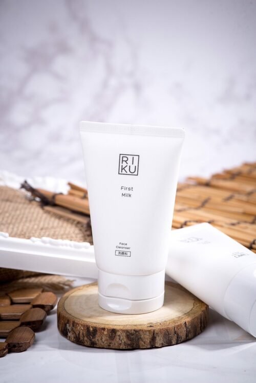 RIKU First Milk Face Cleanser 100g.
