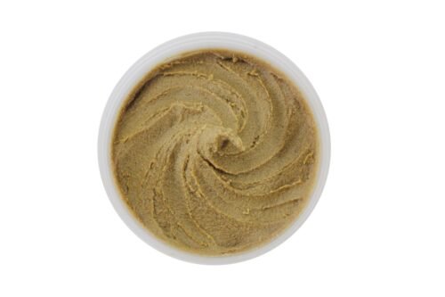 Golden Silk Herbal Body Scrub Smooth and Bright Skin Glint Smile 300 g.